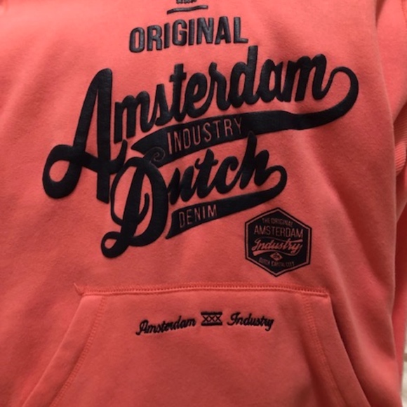 Sweatshirt - Picture 2 of 3